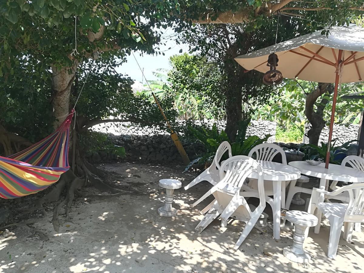 Taketomijima Guesthouse And Je Taime Exterior foto