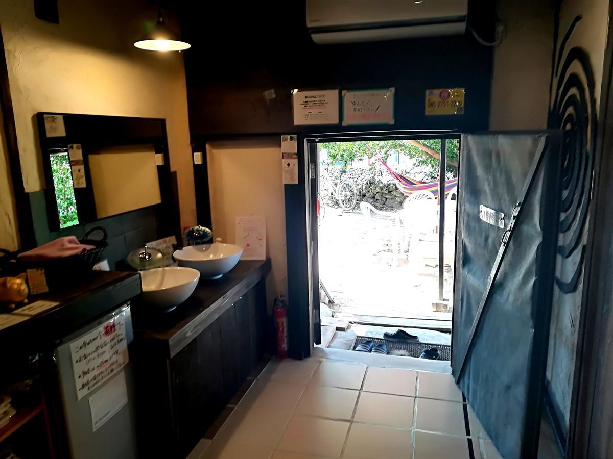 Taketomijima Guesthouse And Je Taime Exterior foto